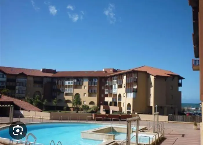 A 2 Pas De La Plage!