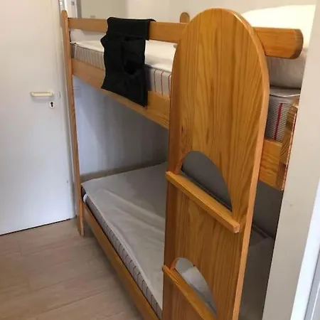 Apartment A 2 Pas De La Plage! *
