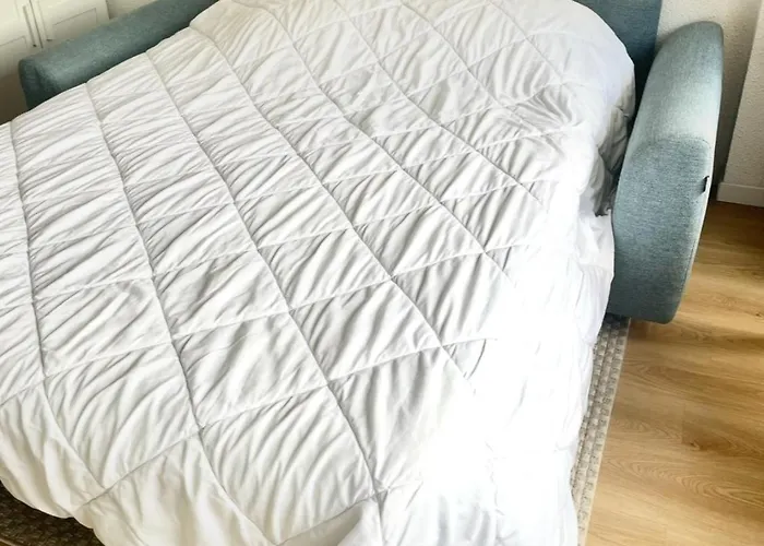 A 2 Pas De La Plage!